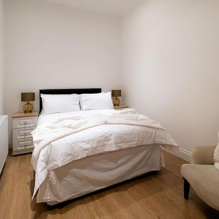 2 Bed 2 Bath Spacious Apartment In Central Aberdeen Exterior photo