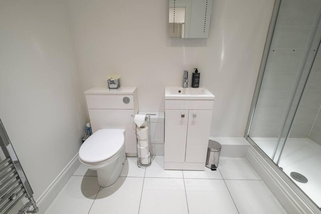2 Bed 2 Bath Spacious Apartment In Central Aberdeen Exterior photo